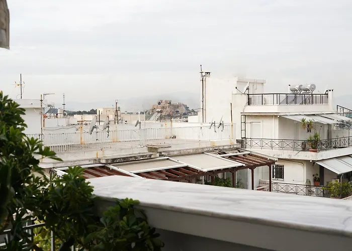 Small & Cozy With Acropolis & Lycabettus View