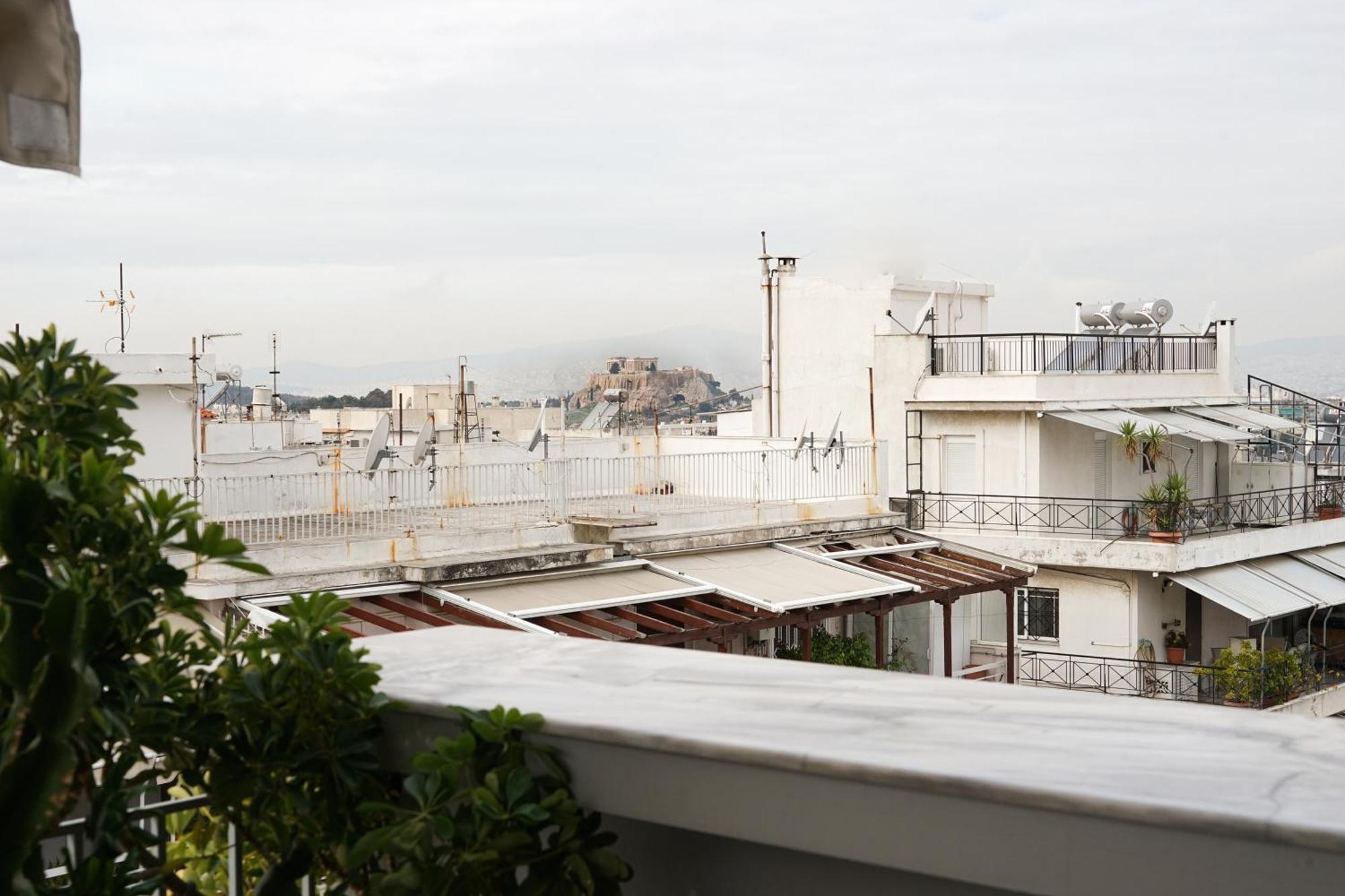 Small & Cosy With Acropolis & Lycabettus View *