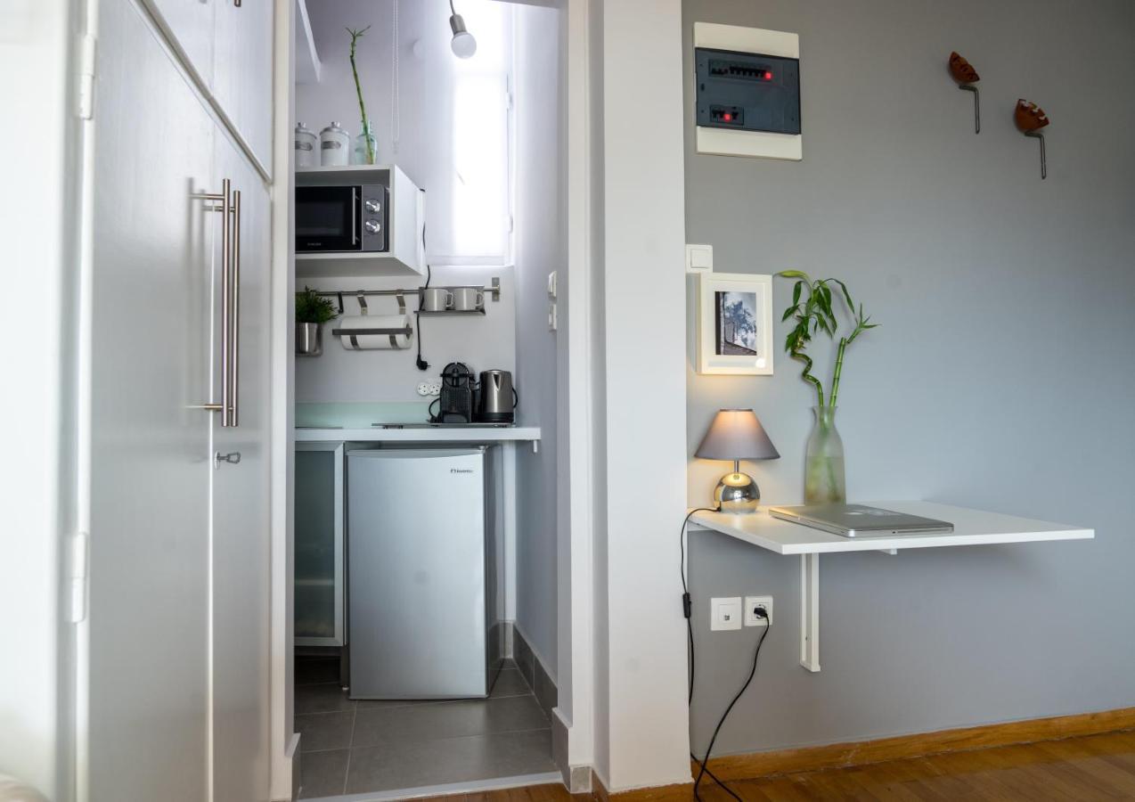 Small & Cosy With Acropolis & Lycabettus View